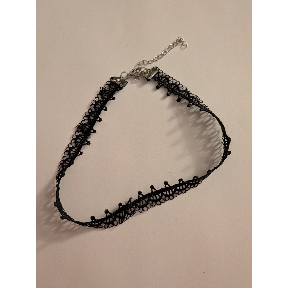 Vintage Style Black Lace Choker Necklace Crochet Scalloped Gothic 90s Accessory
